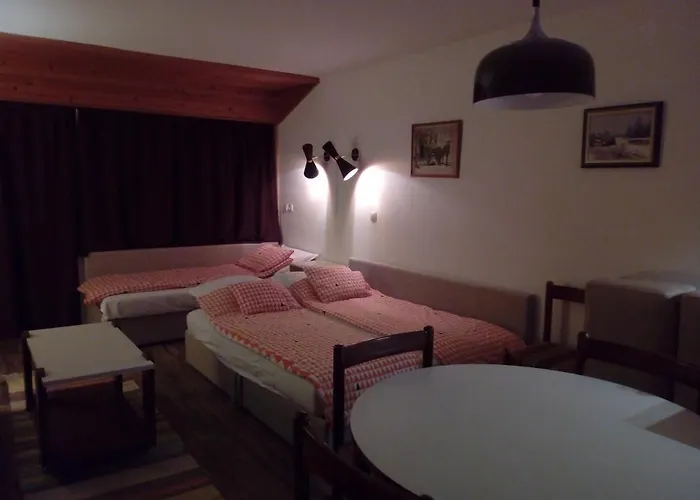 Veriga شقة كْرانْيِسكا غورا